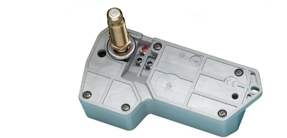 Marinco 37180 12V 1000 Waterproof Wiper Motor with a 2.5in shaft and 80 degree Sweep